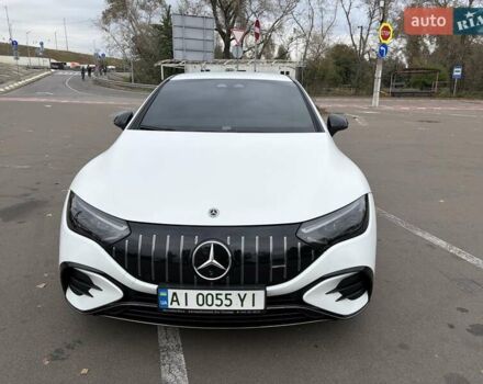Белый Мерседес EQE, объемом двигателя 0 л и пробегом 25 тыс. км за 56900 $, фото 1 на Automoto.ua