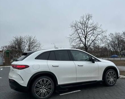 Белый Мерседес EQE, объемом двигателя 0 л и пробегом 15 тыс. км за 73900 $, фото 6 на Automoto.ua
