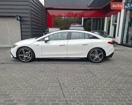 Белый Мерседес EQE, объемом двигателя 0 л и пробегом 8 тыс. км за 59900 $, фото 6 на Automoto.ua