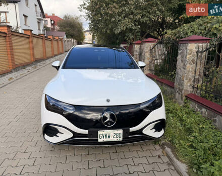 Белый Мерседес EQE, объемом двигателя 0 л и пробегом 53 тыс. км за 47000 $, фото 22 на Automoto.ua