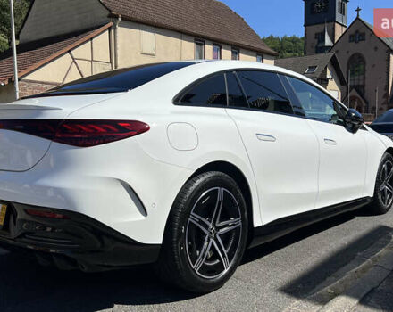 Белый Мерседес EQE, объемом двигателя 0 л и пробегом 8 тыс. км за 67477 $, фото 1 на Automoto.ua