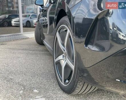 Черный Мерседес EQE, объемом двигателя 0 л и пробегом 7 тыс. км за 47990 $, фото 10 на Automoto.ua