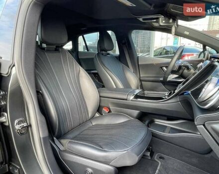 Черный Мерседес EQE, объемом двигателя 0 л и пробегом 7 тыс. км за 47990 $, фото 29 на Automoto.ua