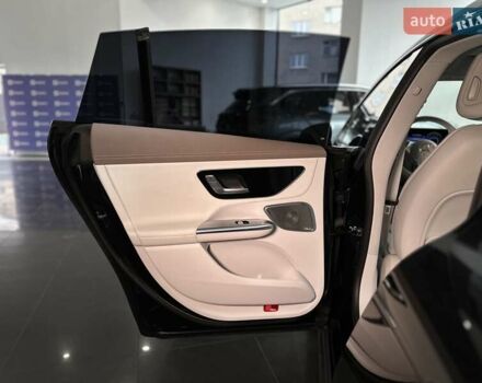 Черный Мерседес EQE, объемом двигателя 0 л и пробегом 27 тыс. км за 46000 $, фото 15 на Automoto.ua