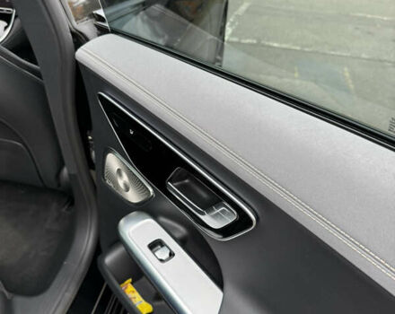 Чорний Мерседес EQE, об'ємом двигуна 0 л та пробігом 4 тис. км за 46000 $, фото 9 на Automoto.ua