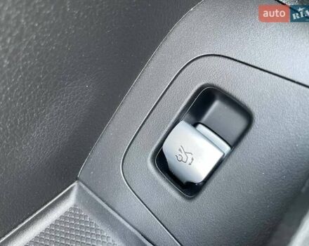 Черный Мерседес EQE, объемом двигателя 0 л и пробегом 7 тыс. км за 47990 $, фото 21 на Automoto.ua