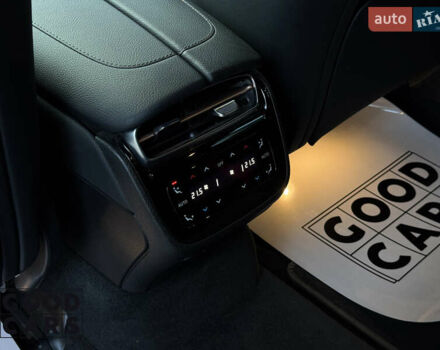 Черный Мерседес EQE, объемом двигателя 0 л и пробегом 39 тыс. км за 59000 $, фото 25 на Automoto.ua