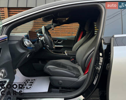 Черный Мерседес EQE, объемом двигателя 0 л и пробегом 39 тыс. км за 59000 $, фото 18 на Automoto.ua