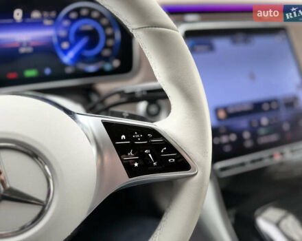 Черный Мерседес EQE, объемом двигателя 0 л и пробегом 28 тыс. км за 45900 $, фото 42 на Automoto.ua
