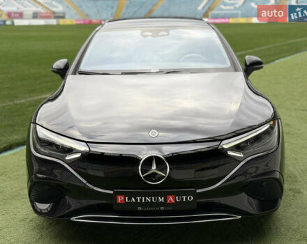 Черный Мерседес EQE, объемом двигателя 0 л и пробегом 28 тыс. км за 45900 $, фото 1 на Automoto.ua