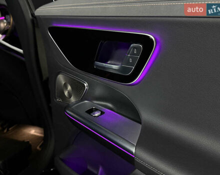 Черный Мерседес EQE, объемом двигателя 0 л и пробегом 17 тыс. км за 49500 $, фото 8 на Automoto.ua