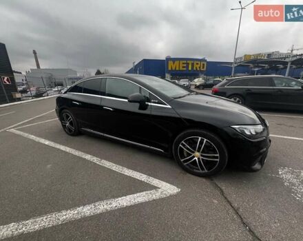 Чорний Мерседес EQE, об'ємом двигуна 0 л та пробігом 288 тис. км за 27450 $, фото 2 на Automoto.ua