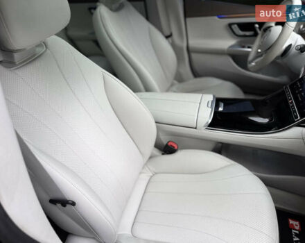 Черный Мерседес EQE, объемом двигателя 0 л и пробегом 28 тыс. км за 45900 $, фото 53 на Automoto.ua