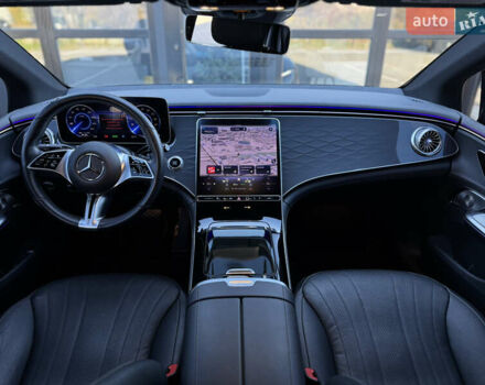 Черный Мерседес EQE, объемом двигателя 0 л и пробегом 25 тыс. км за 45399 $, фото 13 на Automoto.ua