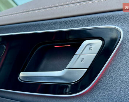 Черный Мерседес EQE, объемом двигателя 0 л и пробегом 14 тыс. км за 56800 $, фото 89 на Automoto.ua