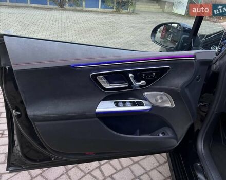 Черный Мерседес EQE, объемом двигателя 0 л и пробегом 95 тыс. км за 55000 $, фото 18 на Automoto.ua