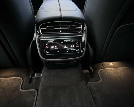 Черный Мерседес EQE, объемом двигателя 0 л и пробегом 95 тыс. км за 55000 $, фото 24 на Automoto.ua