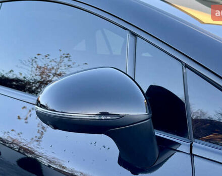 Черный Мерседес EQE, объемом двигателя 0 л и пробегом 14 тыс. км за 56800 $, фото 15 на Automoto.ua