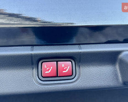 Черный Мерседес EQE, объемом двигателя 0 л и пробегом 14 тыс. км за 56800 $, фото 94 на Automoto.ua