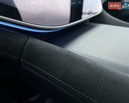 Черный Мерседес EQE, объемом двигателя 0 л и пробегом 95 тыс. км за 55000 $, фото 42 на Automoto.ua