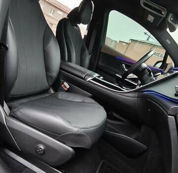 Черный Мерседес EQE, объемом двигателя 0 л и пробегом 5 тыс. км за 49999 $, фото 32 на Automoto.ua