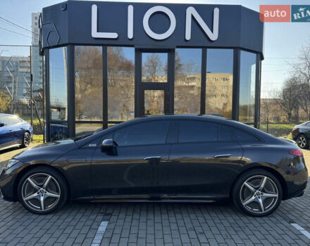 Черный Мерседес EQE, объемом двигателя 0 л и пробегом 25 тыс. км за 45399 $, фото 3 на Automoto.ua