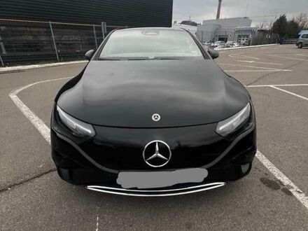 Чорний Мерседес EQE, об'ємом двигуна 0 л та пробігом 288 тис. км за 27450 $, фото 1 на Automoto.ua