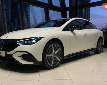 купити нове авто Мерседес EQE 2023 року від офіційного дилера Mercedes-Benz на Набережній Мерседес фото