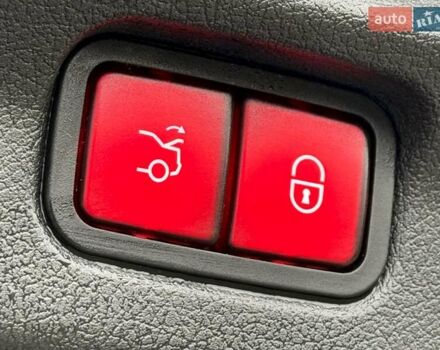 Серый Мерседес EQE, объемом двигателя 0 л и пробегом 41 тыс. км за 59900 $, фото 20 на Automoto.ua