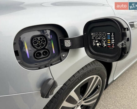 Мерседес EQE 2022 в Киеве на Automoto.ua Серый Мерседес EQE, объемом двигателя 0 л и пробегом 82 тыс. км за 39999 $, фото 50 на Automoto.ua