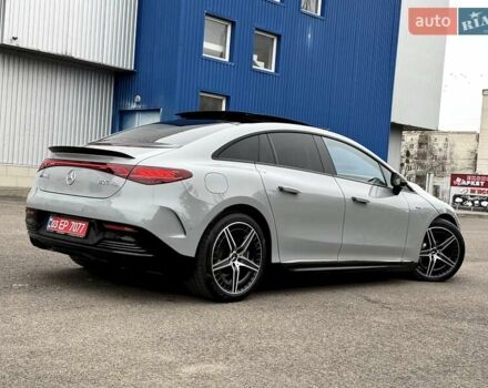 Серый Мерседес EQE, объемом двигателя 0 л и пробегом 41 тыс. км за 59900 $, фото 7 на Automoto.ua