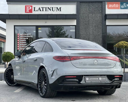 Сірий Мерседес EQE, об'ємом двигуна 0 л та пробігом 50 тис. км за 68000 $, фото 2 на Automoto.ua