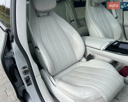 Сірий Мерседес EQE, об'ємом двигуна 0 л та пробігом 50 тис. км за 68000 $, фото 9 на Automoto.ua