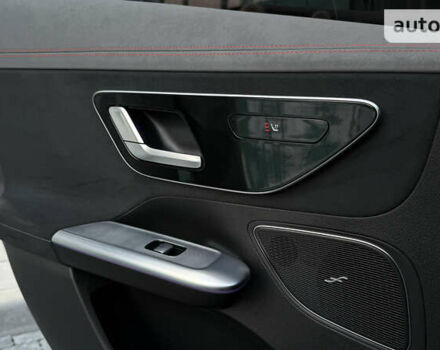 Серый Мерседес EQE, объемом двигателя 0 л и пробегом 52 тыс. км за 54000 $, фото 9 на Automoto.ua