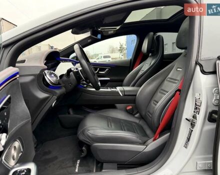 Серый Мерседес EQE, объемом двигателя 0 л и пробегом 41 тыс. км за 59900 $, фото 25 на Automoto.ua