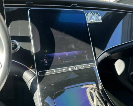 Серый Мерседес EQE, объемом двигателя 0 л и пробегом 38 тыс. км за 42500 $, фото 38 на Automoto.ua