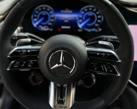 Серый Мерседес EQE, объемом двигателя 92 л и пробегом 2 тыс. км за 120000 $, фото 8 на Automoto.ua