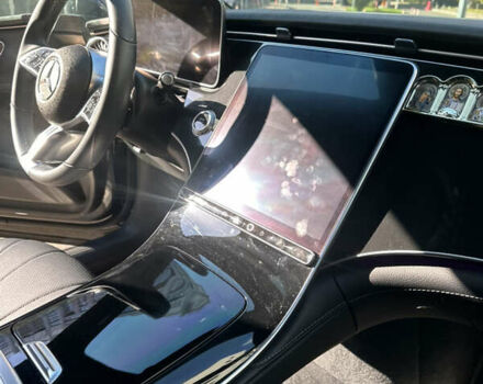 Серый Мерседес EQE, объемом двигателя 0 л и пробегом 38 тыс. км за 42500 $, фото 29 на Automoto.ua