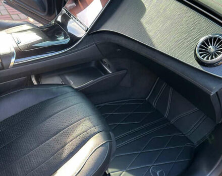 Серый Мерседес EQE, объемом двигателя 0 л и пробегом 28 тыс. км за 70000 $, фото 26 на Automoto.ua