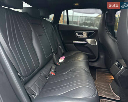 Серый Мерседес EQE, объемом двигателя 0 л и пробегом 18 тыс. км за 50000 $, фото 12 на Automoto.ua