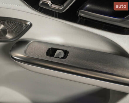 Серый Мерседес EQE, объемом двигателя 0 л и пробегом 27 тыс. км за 53900 $, фото 40 на Automoto.ua