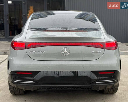 Серый Мерседес EQE, объемом двигателя 0 л и пробегом 18 тыс. км за 50000 $, фото 4 на Automoto.ua