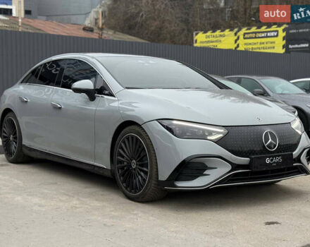 Серый Мерседес EQE, объемом двигателя 0 л и пробегом 18 тыс. км за 50000 $, фото 2 на Automoto.ua