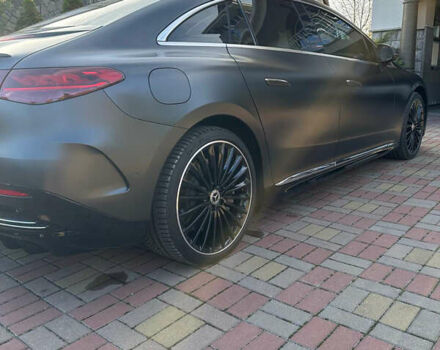 Серый Мерседес EQE, объемом двигателя 0 л и пробегом 28 тыс. км за 70000 $, фото 5 на Automoto.ua