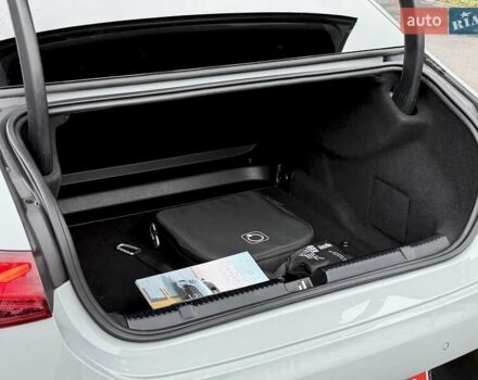 Серый Мерседес EQE, объемом двигателя 0 л и пробегом 46 тыс. км за 49999 $, фото 21 на Automoto.ua