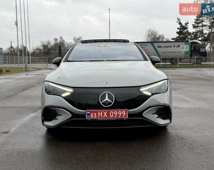 Серый Мерседес EQE, объемом двигателя 0 л и пробегом 46 тыс. км за 49999 $, фото 2 на Automoto.ua