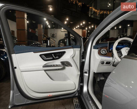 Серый Мерседес EQE, объемом двигателя 0 л и пробегом 27 тыс. км за 53900 $, фото 46 на Automoto.ua