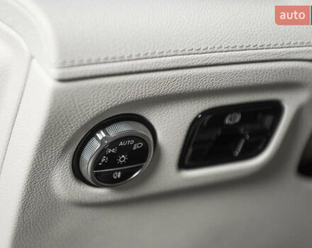 Серый Мерседес EQE, объемом двигателя 0 л и пробегом 27 тыс. км за 53900 $, фото 45 на Automoto.ua