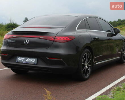 Серый Мерседес EQE, объемом двигателя 0 л и пробегом 30 тыс. км за 43800 $, фото 16 на Automoto.ua