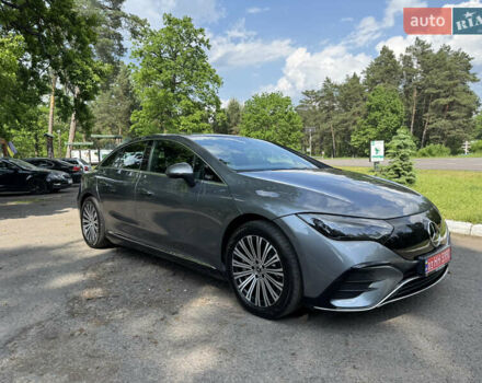 Серый Мерседес EQE, объемом двигателя 0 л и пробегом 15 тыс. км за 36999 $, фото 4 на Automoto.ua